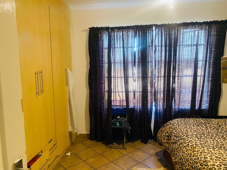 3 Bedroom Property for Sale in Waterkloof East North West